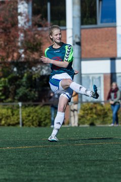 Bild 42 - B-Juniorinnen SV Henstedt Ulzburg - SG Weststeinburg : Ergebnis: 4:0